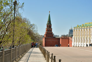 На экскурсии в Кремле