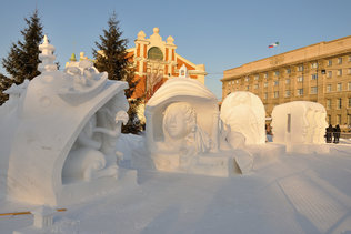 Год театра на сибирском фестивале снежной скульптуры