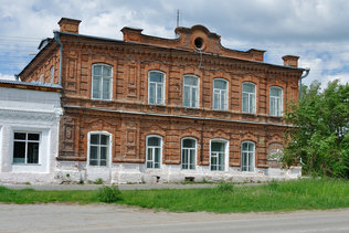 Дом купца Н.Т. Орлова в Колывани. Построен в 1898г.