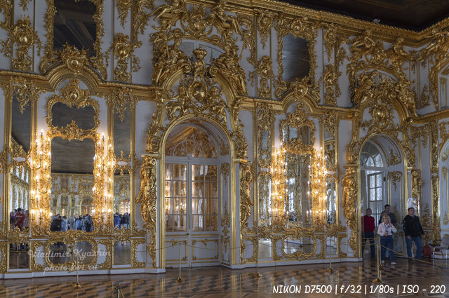 Золотые залы Екатерининского дворца в Пушкине