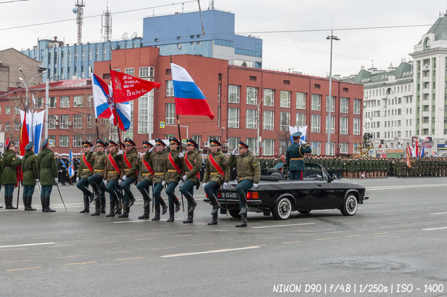 Репетиция парада Победы на площади Ленина в Новосибирске